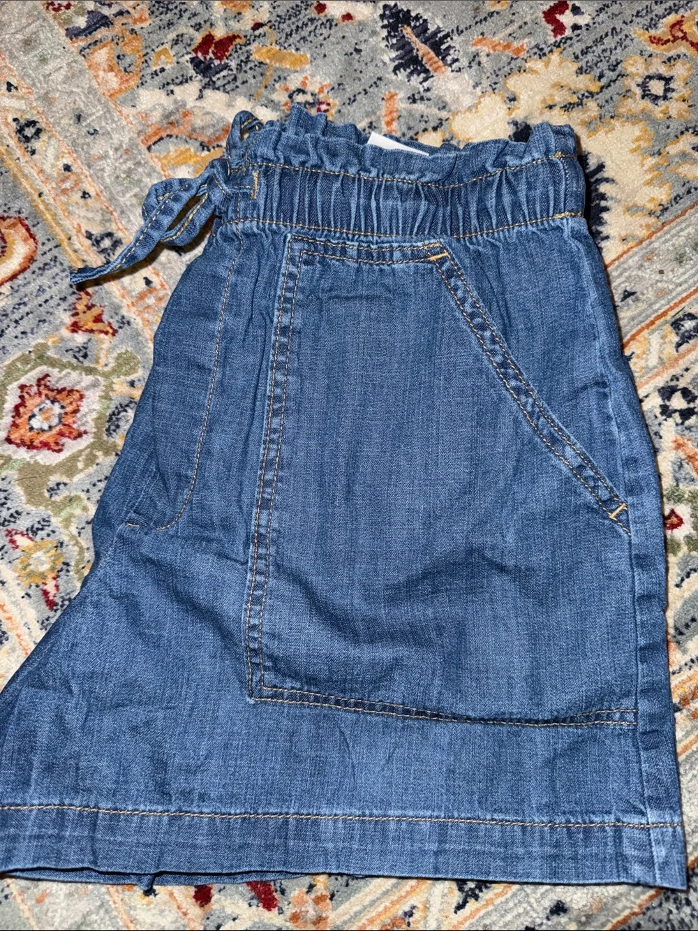 Banana Republic Blue Denim Paperbag Waist Shorts size small